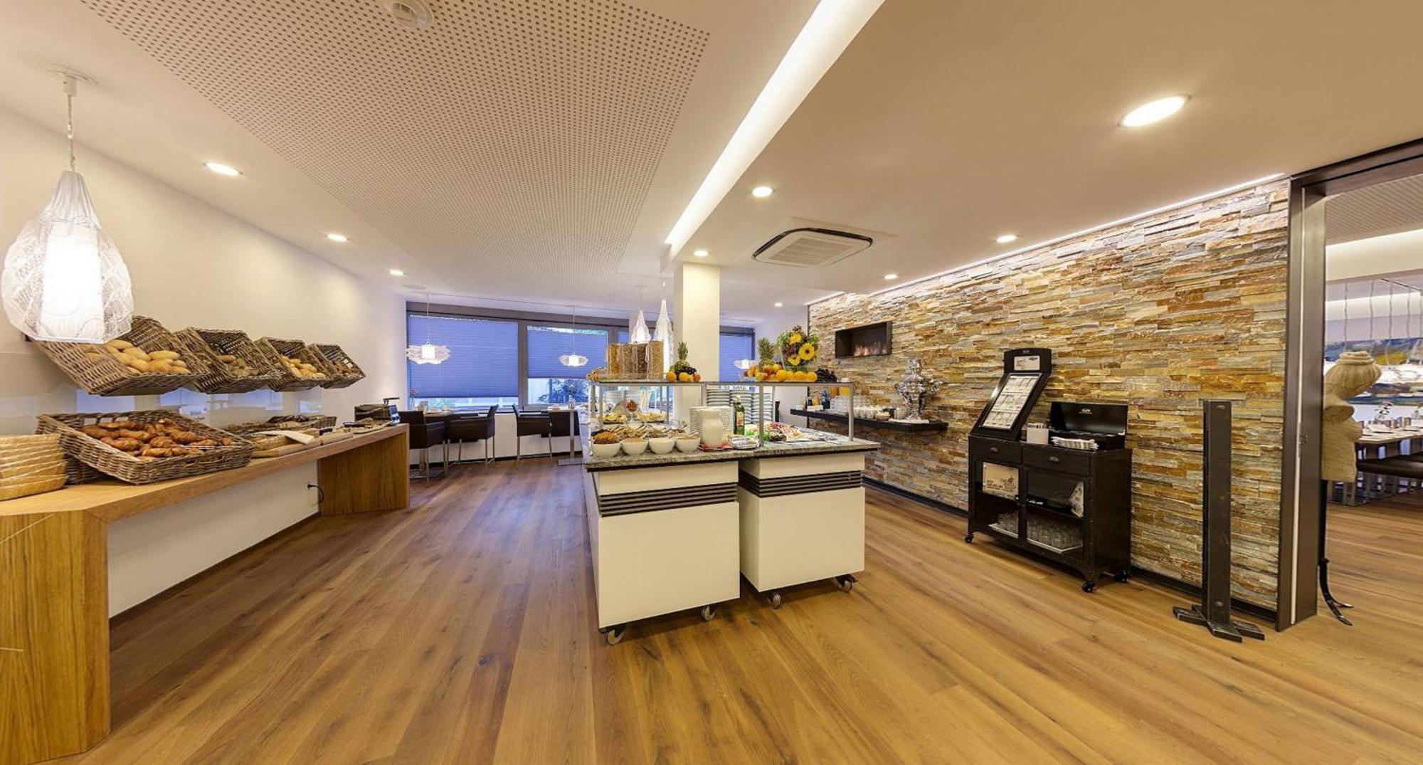Hotel City Krone Friedrichshafen Luaran gambar
